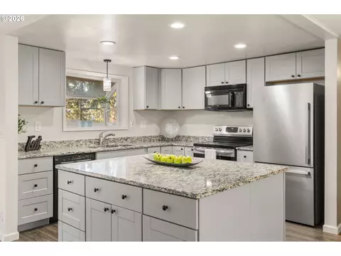 Kitchen - 105 W 35th Pl, Eugene, OR 97405 photo 1 of 3