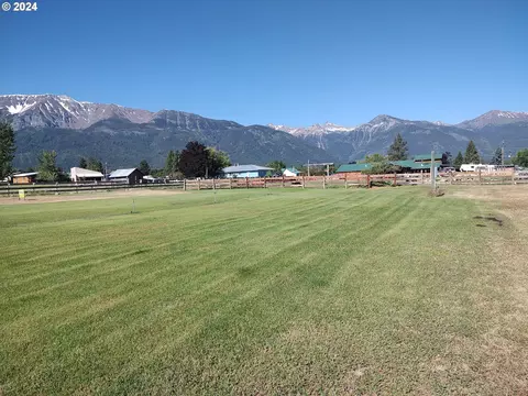 5 Th St, Joseph, OR 97846 photo 2
