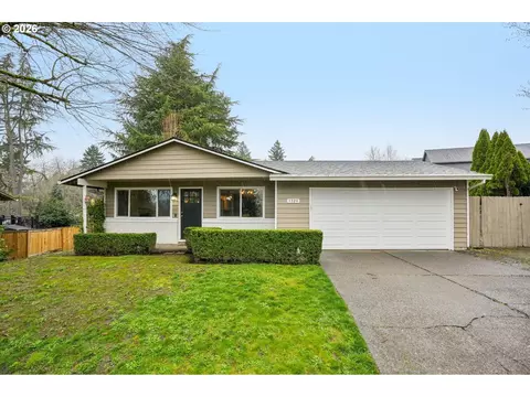 1324 Farrvista Dr, West Linn, OR 97068