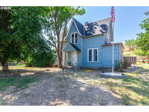 220 E Cannon St, Heppner, OR 97836