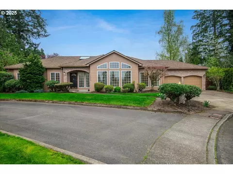 14978 SE Hickory Ct, Milwaukie, OR 97267