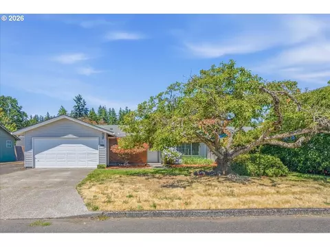 58 Sunset Pl, Saint Helens, OR 97051
