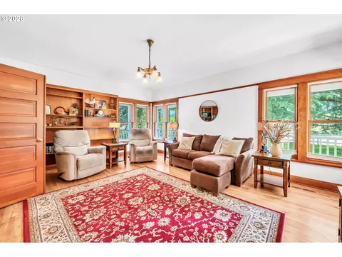 Living - 34671 Matthews Rd, Eugene, OR 97405 photo 2 of 3