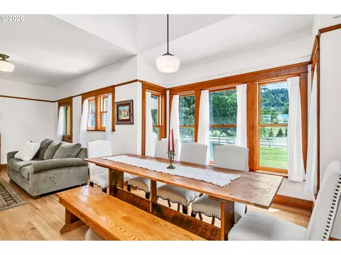 Dining - 34671 Matthews Rd, Eugene, OR 97405 photo 1 of 1