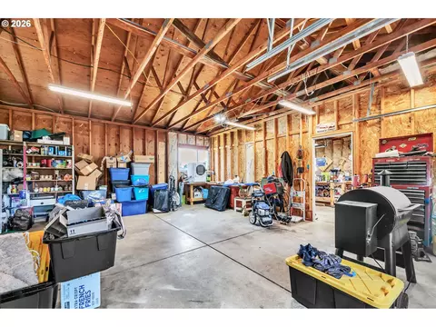 Other - 34671 Matthews Rd, Eugene, OR 97405 photo 9 of 15