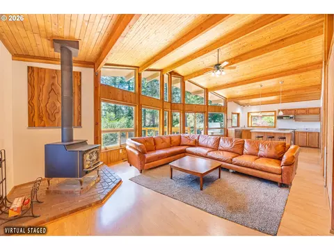 Living - 5424 Little River Rd, Glide, OR 97443 photo 1 of 7