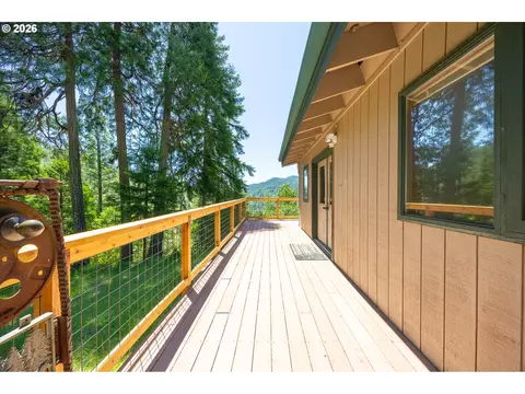Exterior - 5424 Little River Rd, Glide, OR 97443 photo 6 of 10