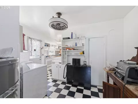 Other - 123 Elkay Dr, Eugene, OR 97404 photo 3 of 4