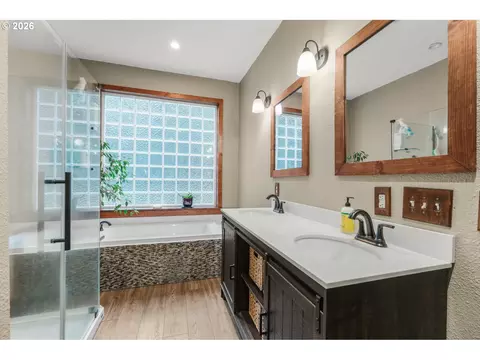 44751 SE Wildcat Mountain Dr, Sandy, OR 97055 photo 16