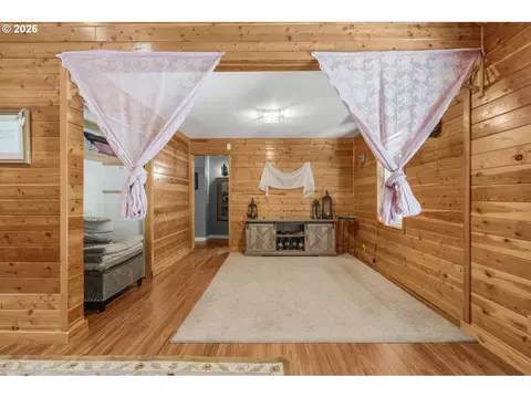 44751 SE Wildcat Mountain Dr, Sandy, OR 97055 photo 13