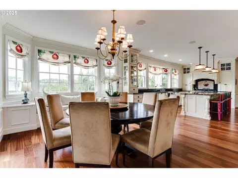 Dining - 2030 W 34th Ave, Eugene, OR 97405 photo 2 of 4