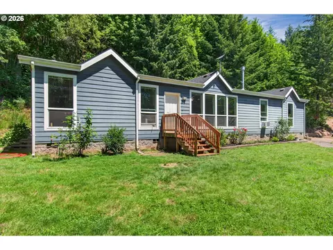 31193 Pittsburg Rd, Saint Helens, OR 97051