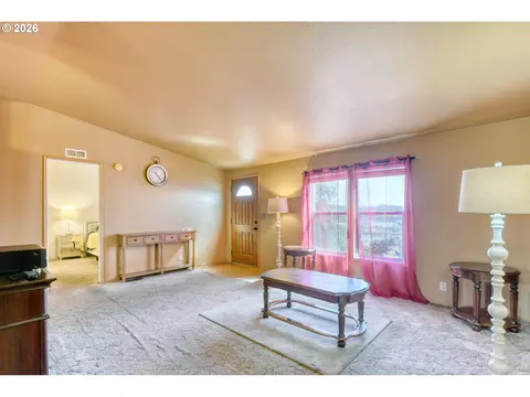 3022 SW River View Dr, Pendleton, OR 97801 photo 6