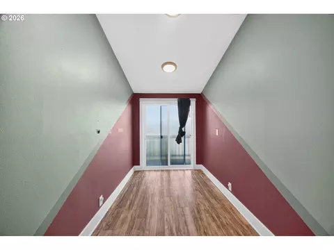 Other - 790 SE 1st St, Gresham, OR 97080 photo 1 of 6