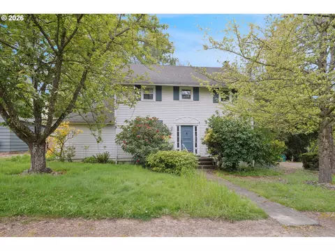 7812 SW Oak St, Portland, OR 97223