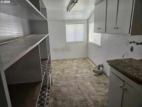 Other - 512 B St, Umatilla, OR 97882 photo 2 of 4