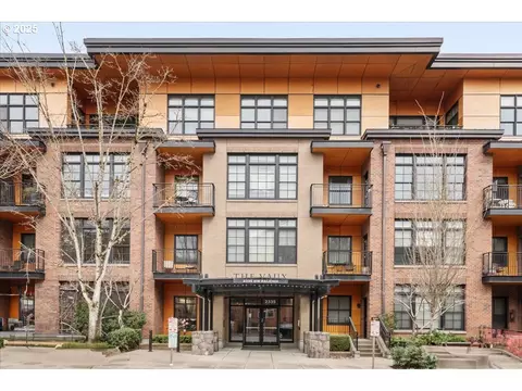 2335 NW Raleigh St, Portland, OR 97210