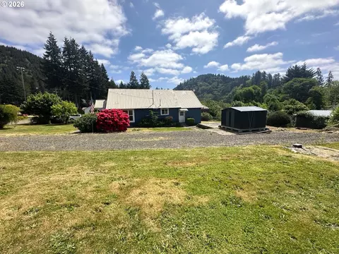Exterior - 11792 Orchard Ave, Mapleton, OR 97453 photo 1 of 5