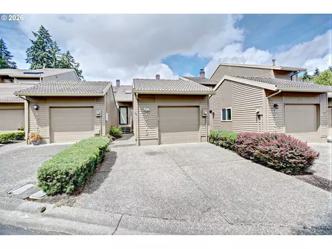 12712 SW Barberry Dr, Beaverton, OR 97008