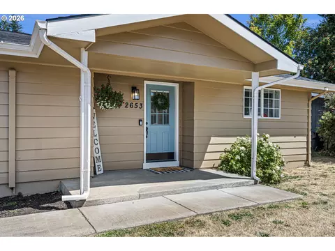 Exterior - 2653 Newcastle St, Eugene, OR 97404 photo 3 of 8