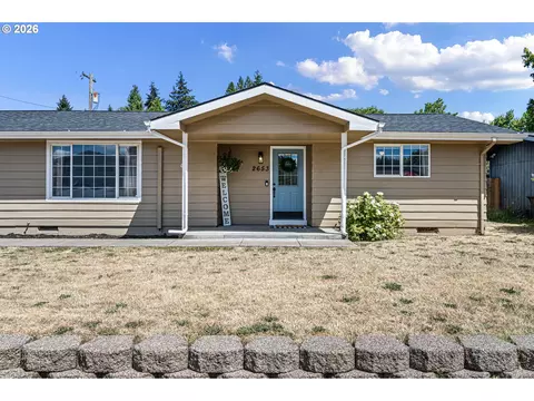Exterior - 2653 Newcastle St, Eugene, OR 97404 photo 2 of 8