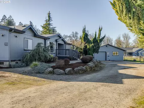 10537 Matthieu Ln, Aurora, OR 97002