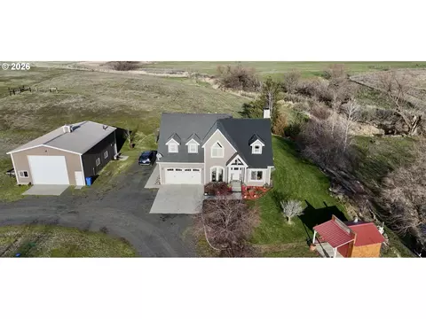 370 Riley Ln, Adams, OR 97810