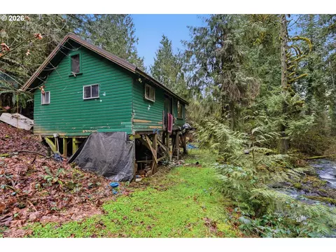 15865 NW Berry Creek Rd, Mcminnville, OR 97128