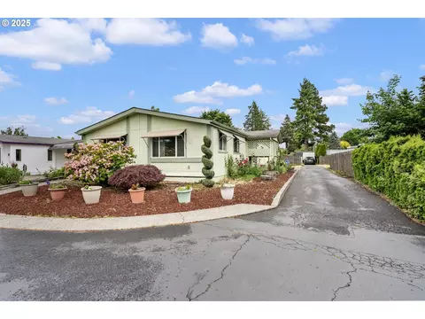 14204 NE 10th Ave, Vancouver, WA 98685