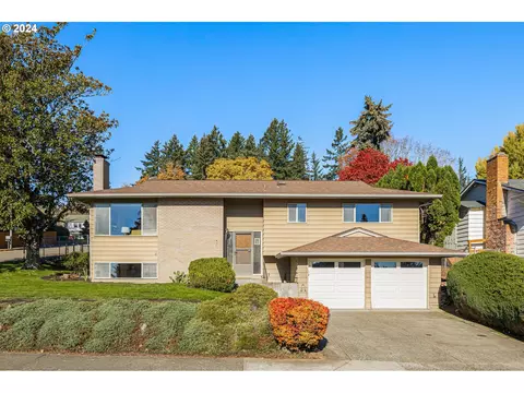 12155 NW Lovejoy St, Portland, OR 97229