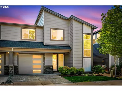 13338 SW Roseberry Ln, Portland, OR 97224
