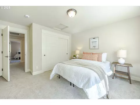 Bedroom - 3467 Timberbrook Way, Eugene, OR 97405 photo 7 of 7