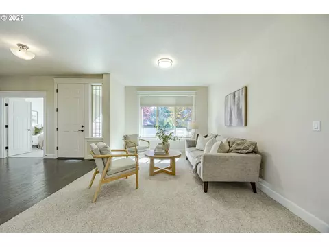 Living - 3467 Timberbrook Way, Eugene, OR 97405 photo 2 of 8