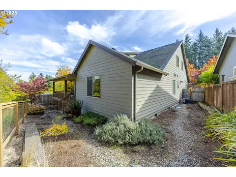Exterior - 3467 Timberbrook Way, Eugene, OR 97405 photo 6 of 7