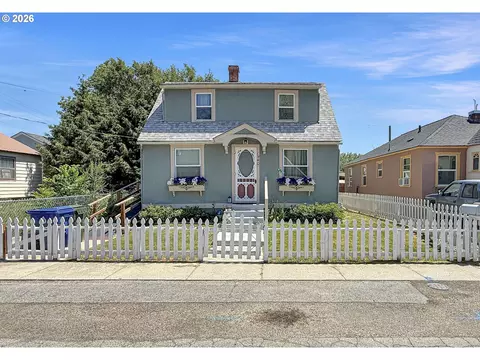 1940 Clifford St, Baker City, OR 97814
