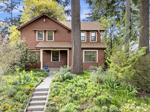3979 NE 38th Ave, Portland, OR 97212