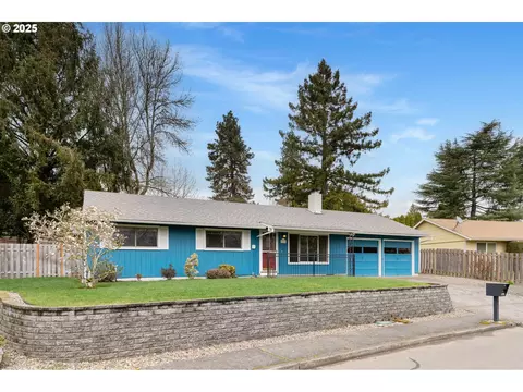 11715 SW Burlcrest Dr, Portland, OR 97223