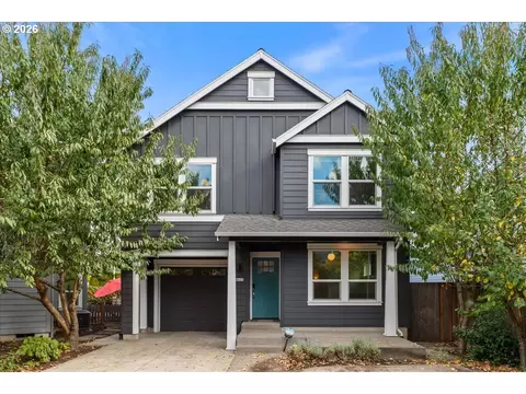 14825 NW Highcroft Ct, Portland, OR 97229