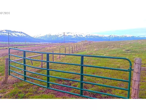Daggett Lane, Joseph, OR 97846