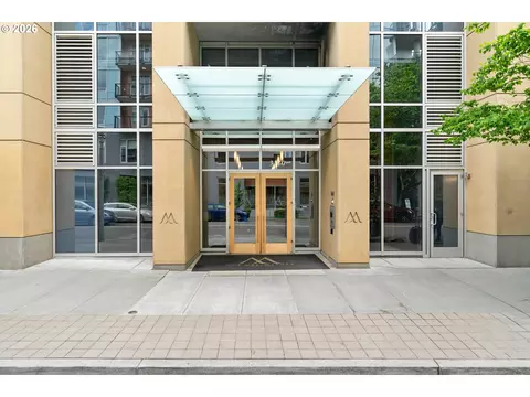 3570 S River Pkwy #603, Portland, OR 97239