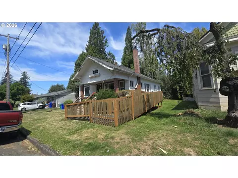 Exterior - 885 NE 3rd St, Gresham, OR 97030 photo 1 of 6