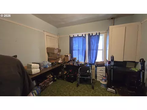Other - 885 NE 3rd St, Gresham, OR 97030 photo 5 of 9