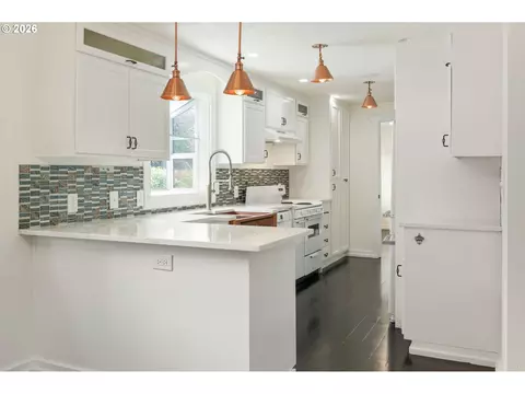 Kitchen - 671 Taney St, Eugene, OR 97402 photo 1 of 6