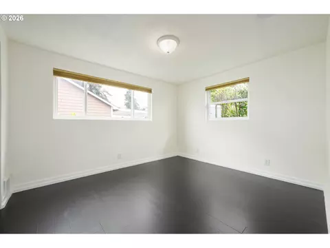 Bedroom - 671 Taney St, Eugene, OR 97402 photo 4 of 10
