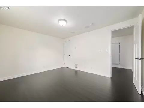 Bedroom - 671 Taney St, Eugene, OR 97402 photo 9 of 10