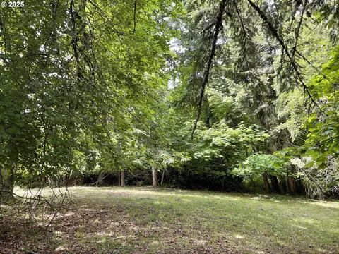 Mclean Blvd, Eugene, OR 97405 photo 6