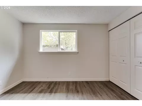 Bedroom - 236238 S 35th St, Springfield, OR 97478 photo 3 of 3