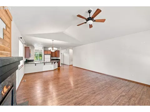 Living - 18255 Antler Ave, Sandy, OR 97055 photo 8 of 9