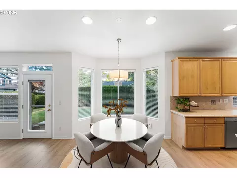 Dining - 807 SE 197th Ave, Camas, WA 98607 photo 2 of 2