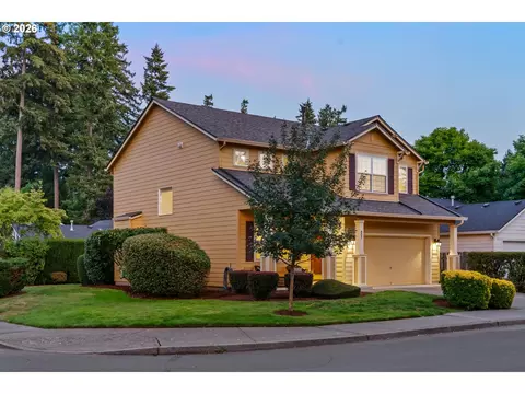 Exterior - 807 SE 197th Ave, Camas, WA 98607 photo 7 of 7